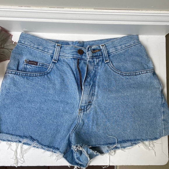 Vintage Riders Cut-Off Jean Shorts - Picture 1 of 10